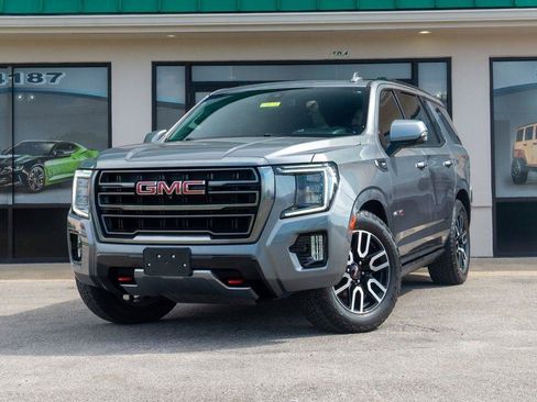 Used 2021 GMC Yukon AT4 w/ AT4 Premium Plus Package AWD/4WD image 6