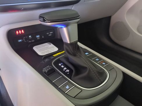 New 2026 Hyundai Kona SEL Sport FWD image 22