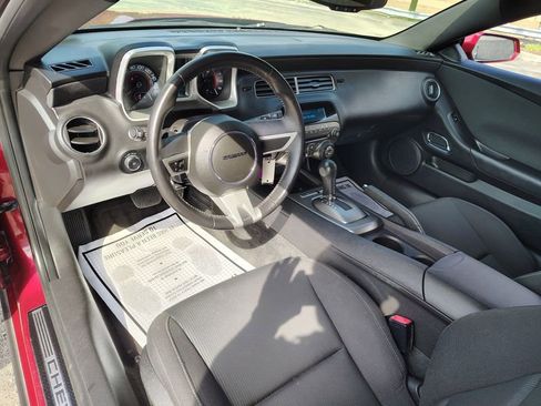 Used 2010 Chevrolet Camaro SS RWD image 12
