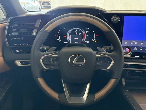 Used 2024 Lexus RX 350 Premium Plus w/ Convenience Package image 14