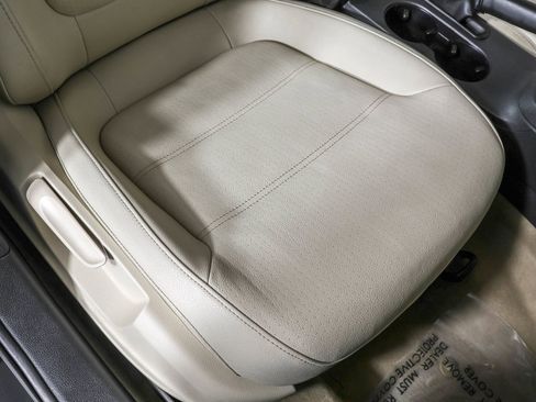 Used 2012 Volkswagen Jetta SEL image 45