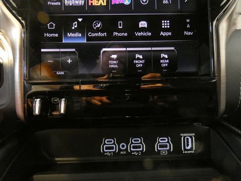 New 2025 RAM 2500 Power Wagon AWD/4WD image 17