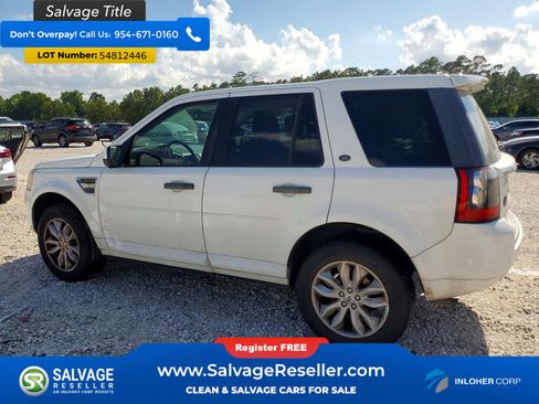 Used 2012 Land Rover LR2 HSE AWD/4WD image 3