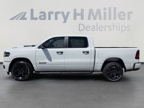 New 2026 RAM 1500 Express AWD/4WD image 2