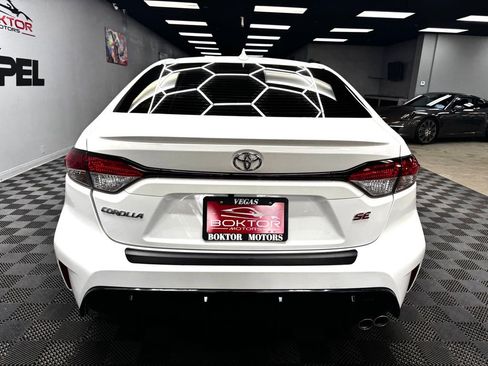 Used 2024 Toyota Corolla SE w/ SE Premium Package FWD image 12