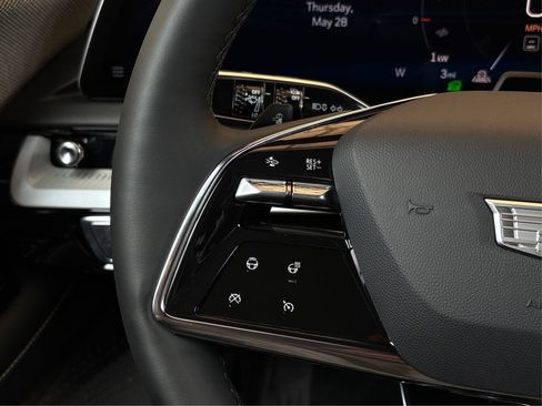 New 2026 Cadillac Optiq Luxury 1 RWD image 25