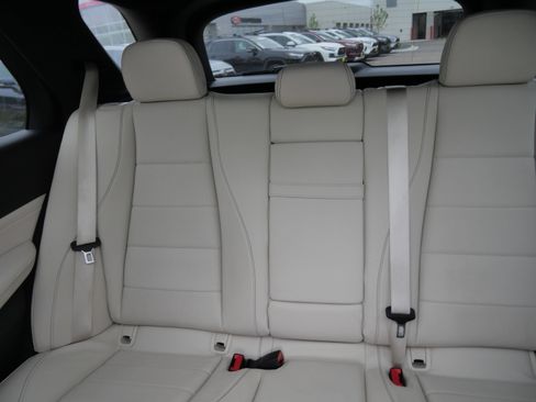 Used 2023 Mercedes-Benz GLE 350 4MATIC image 13