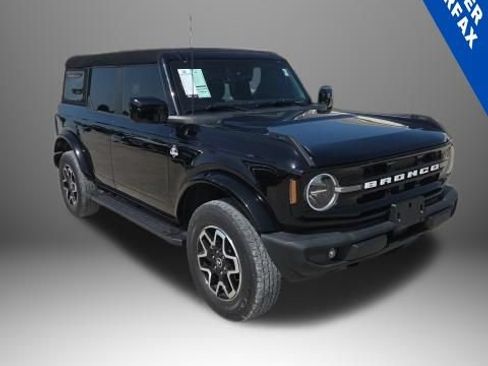 Used 2023 Ford Bronco Outer Banks AWD/4WD image 1