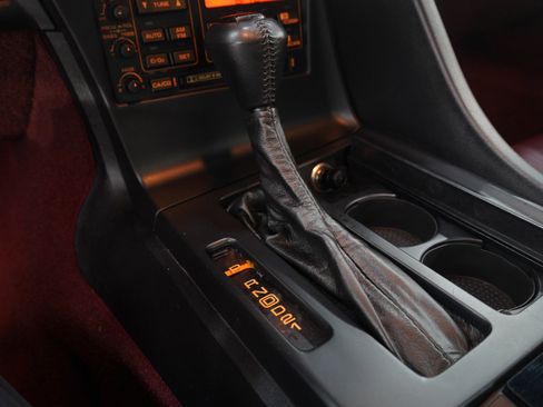 Used 1993 Chevrolet Corvette Coupe RWD image 26