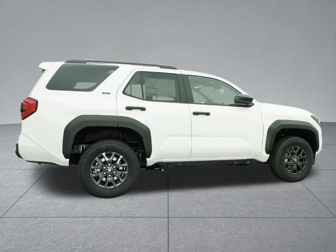 Used 2026 Toyota 4Runner SR5 AWD/4WD image 30