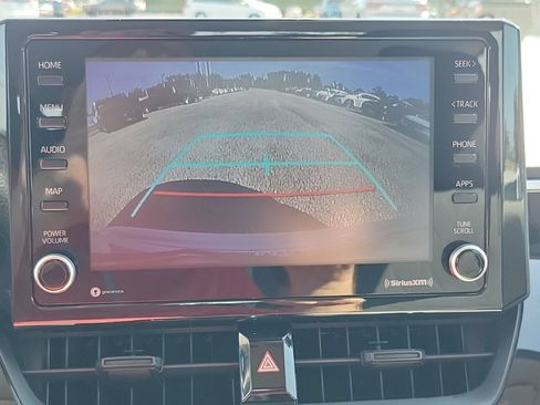 Used 2022 Toyota Corolla LE FWD image 20