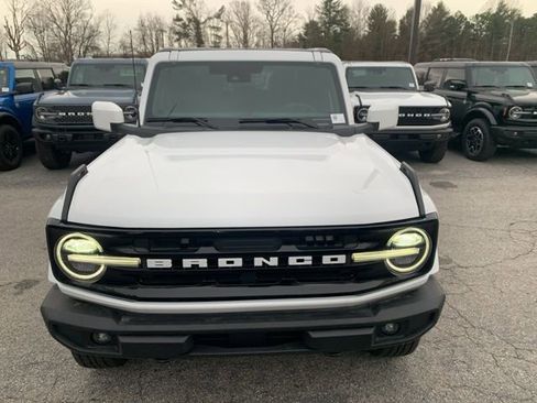 New 2025 Ford Bronco Outer Banks image 3