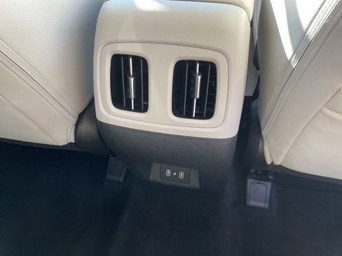 New 2025 Hyundai Tucson SEL image 12