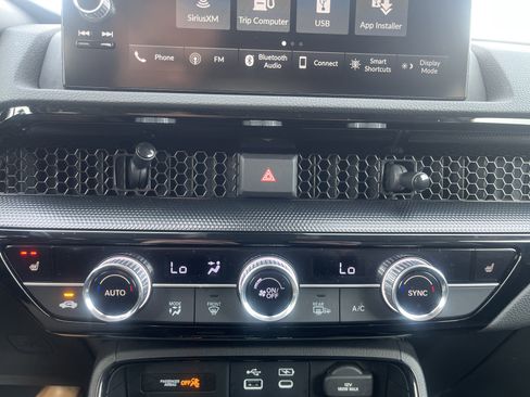 Used 2024 Honda CR-V EX-L image 29