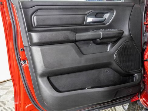 New 2026 RAM 1500 Express AWD/4WD image 32