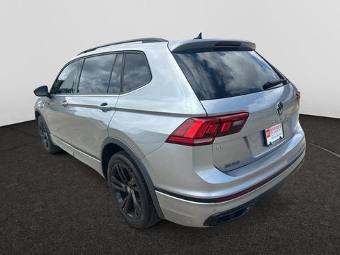 Used 2023 Volkswagen Tiguan SE R-Line FWD image 7