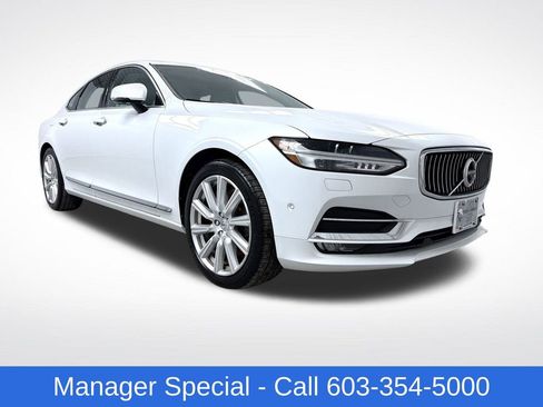 Used 2017 Volvo S90 T6 Inscription w/ Vision Package image 1