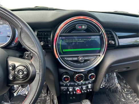 Used 2019 MINI Cooper S w/ Premium Package FWD image 15