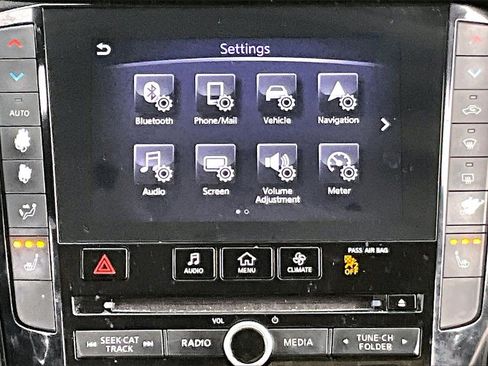 Used 2019 INFINITI QX50 Essential w/ Premium Heat Package image 20