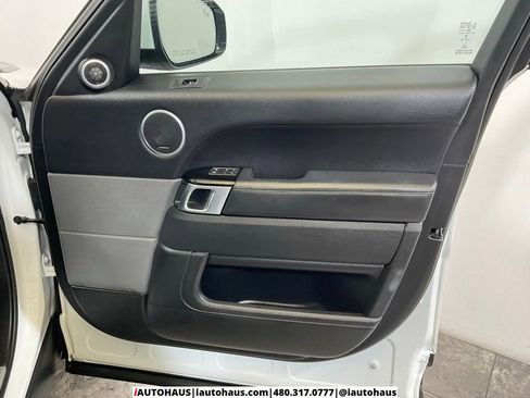 Used 2017 Land Rover Range Rover Sport HSE image 37
