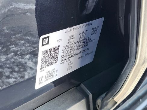 Used 2021 Chevrolet Tahoe Premier w/ Premium Package image 33