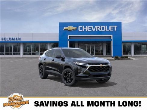 New 2026 Chevrolet Trax LT w/ Driver Confidence Package image 1