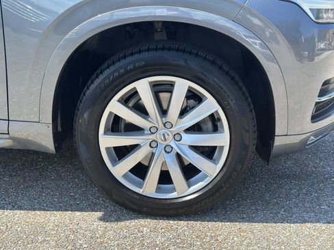 Used 2018 Volvo XC90 T5 Momentum w/ Momentum Plus Package image 12