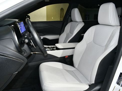 Used 2024 Lexus RX 350 Premium w/ Cold Area Package image 7