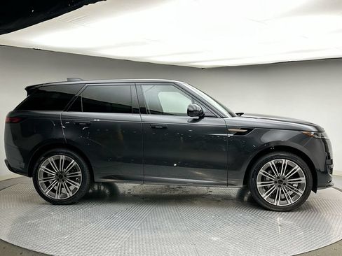 New 2026 Land Rover Range Rover Sport Dynamic SE AWD/4WD image 4