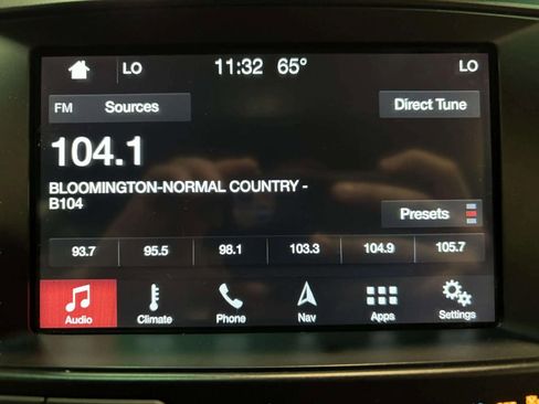 Used 2018 Ford Explorer Limited image 37