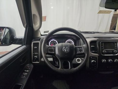 Used 2017 RAM 1500 Express image 14