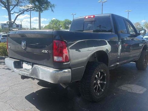 Used 2014 RAM 1500 Classic SLT image 3