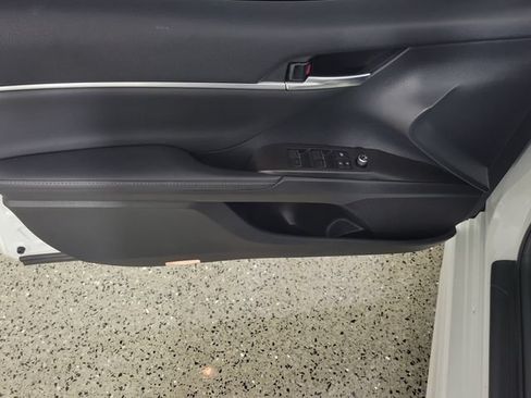 Used 2022 Toyota Camry XSE FWD image 20
