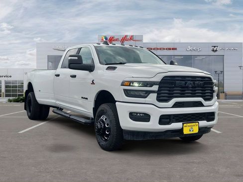 New 2026 RAM 3500 Lone Star image 7