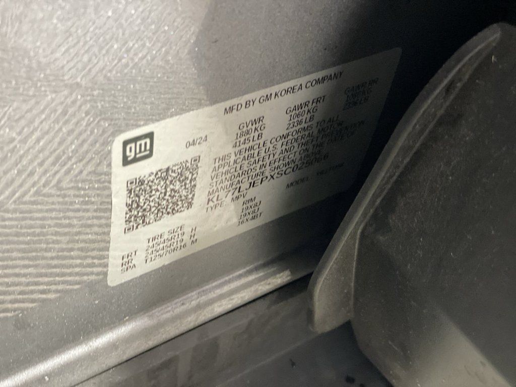 Used 2025 Chevrolet Trax RS w/ Driver Confidence Package FWD image 20