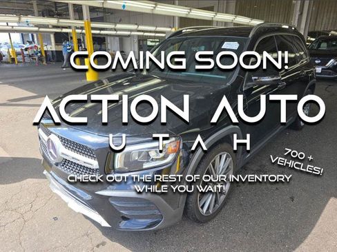 Used 2020 Mercedes-Benz GLB 250 image 1