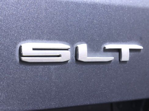 Used 2020 GMC Sierra 1500 SLT w/ SLT Premium Package AWD/4WD image 46