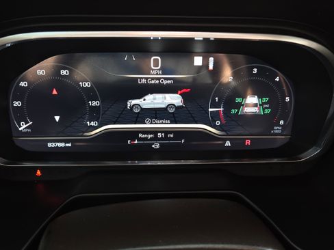 Used 2022 GMC Yukon SLE image 31