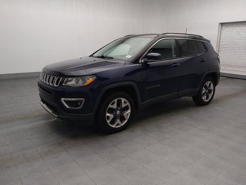 Used 2018 Jeep Compass Limited AWD/4WD image 2