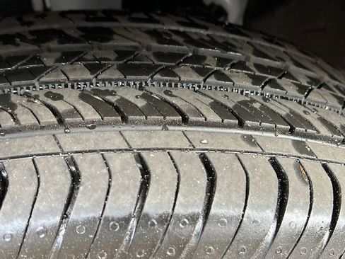 Used 2025 Ford Maverick XLT w/ XLT Luxury Package image 24