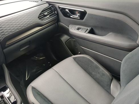 Used 2025 Subaru Forester Touring w/ Popular Package - Touring image 15