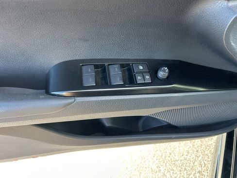 Used 2026 Toyota Camry XLE w/ Convenience Package image 5