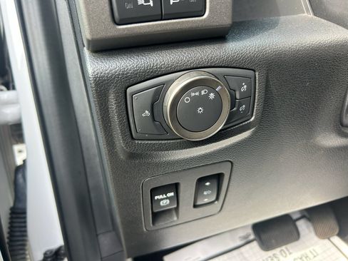 Used 2020 Ford F150 Raptor w/ Equipment Group 802A Luxury AWD/4WD image 14