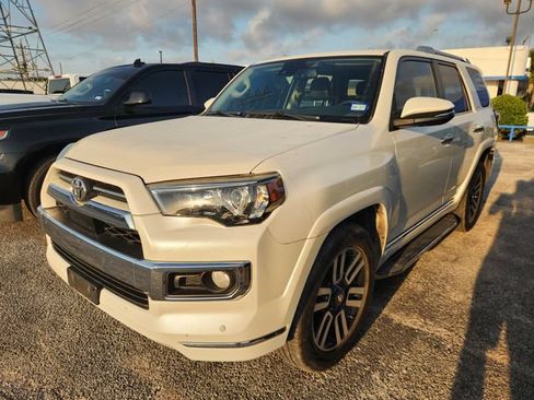 Used 2020 Toyota 4Runner Limited AWD/4WD image 3