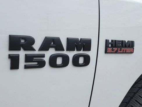 Used 2018 RAM 1500 Sport w/ Sport Premium Group AWD/4WD image 6