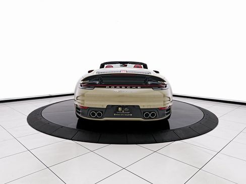 Used 2022 Porsche 911 Carrera S image 16