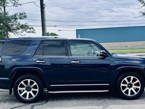 Used 2016 Toyota 4Runner Limited RWD image 2