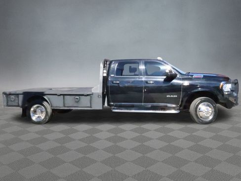 Used 2019 RAM 4500 SLT w/ Quick Order Package 27G SLT image 4