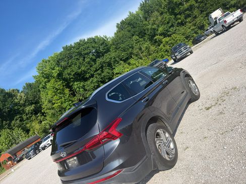 Used 2023 Hyundai Santa Fe SEL FWD image 4