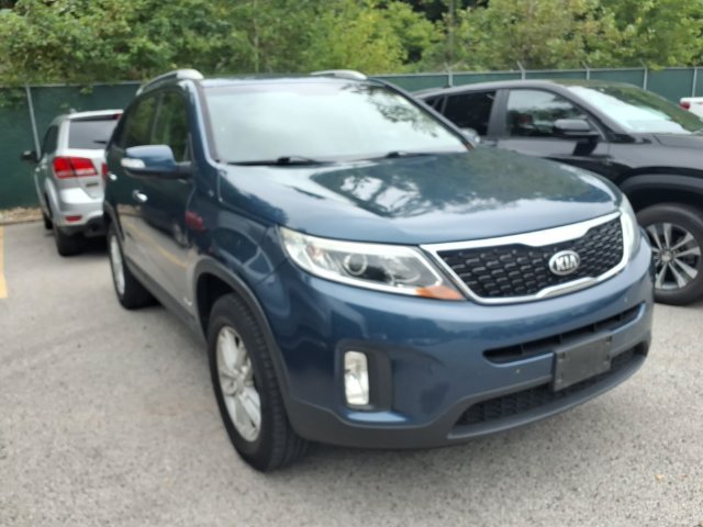 Used 2015 Kia Sorento LX AWD/4WD image 5